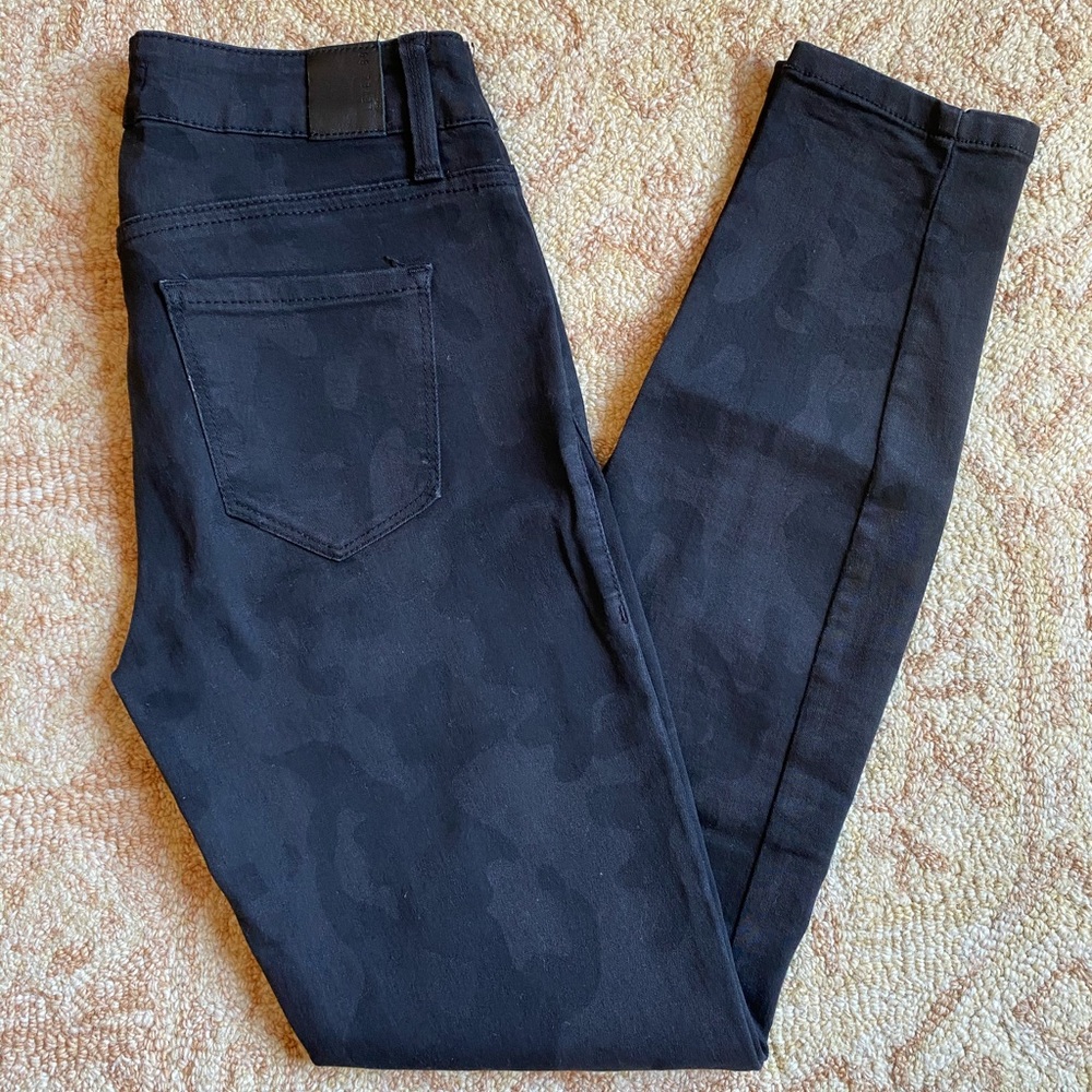 Level 99 Black Camo pants